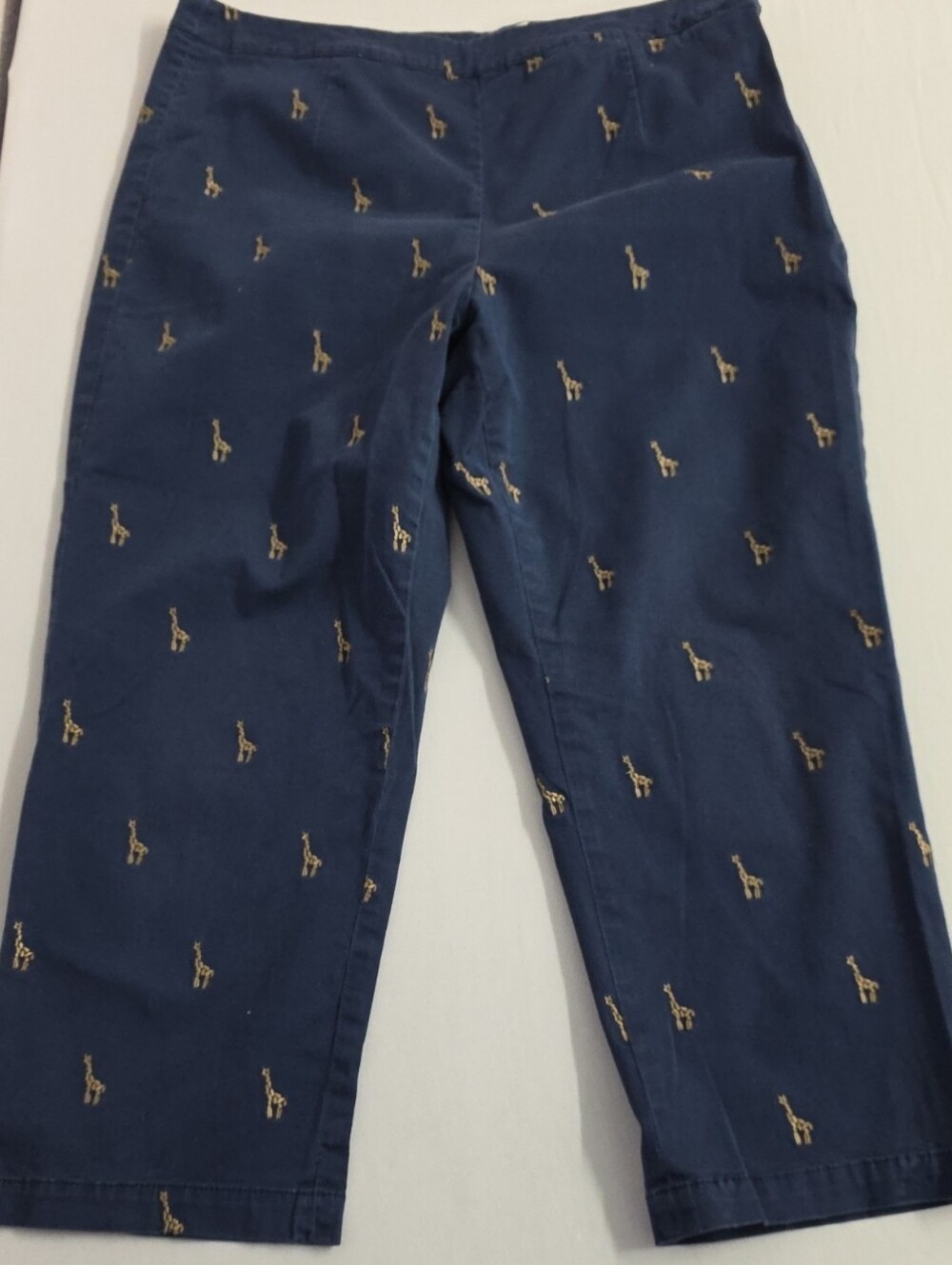 Coldwater Creek Navy Blue Giraffe Embroidery Stretch Capris